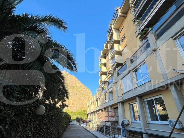 appartamento in vendita a Palermo in zona Libertà