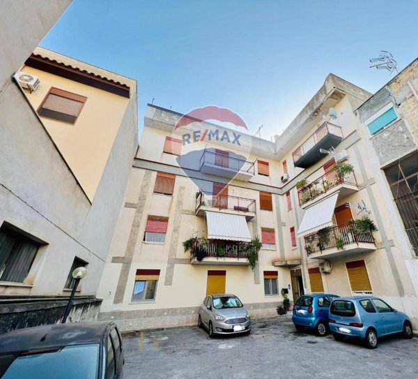 appartamento in vendita a Palermo in zona Chiavelli