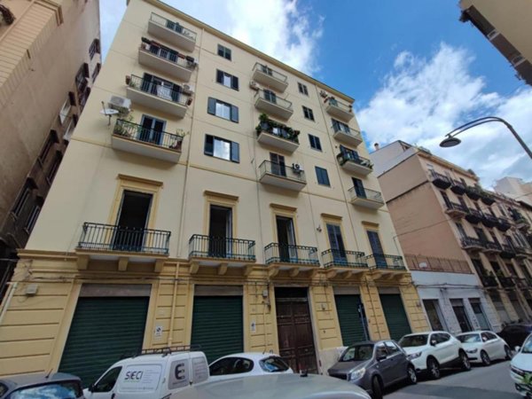 appartamento in vendita a Palermo in zona Centro storico