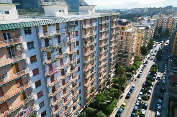 appartamento in vendita a Palermo in zona San Lorenzo