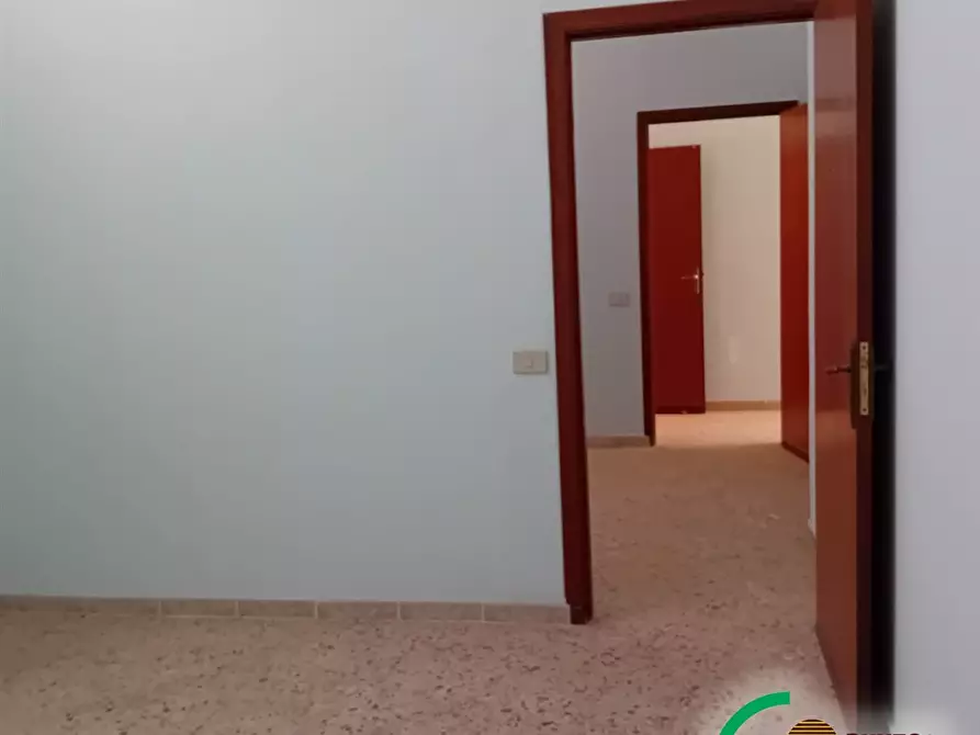 negozio in vendita a Palermo in zona Calatafimi / Cuba