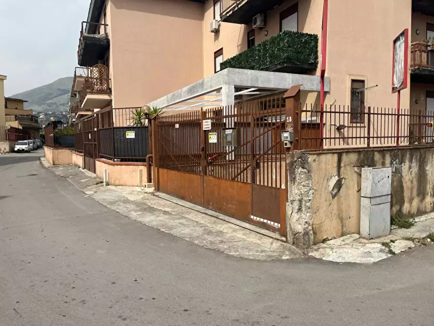 locale commerciale in vendita a Palermo