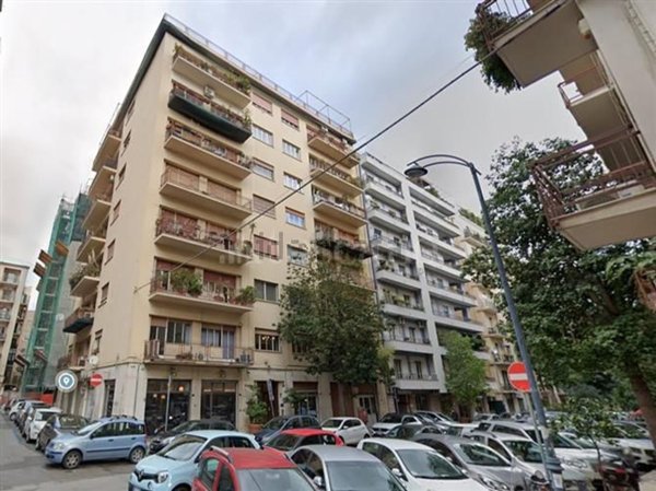 appartamento in vendita a Palermo in zona Libertà