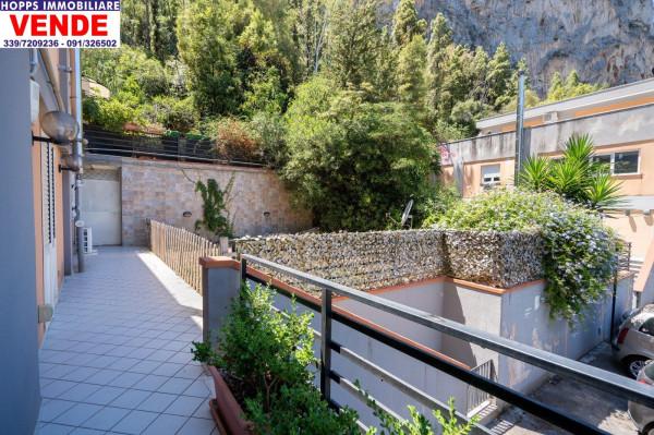 appartamento in vendita a Palermo in zona Mondello