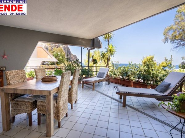 appartamento in vendita a Palermo in zona Mondello