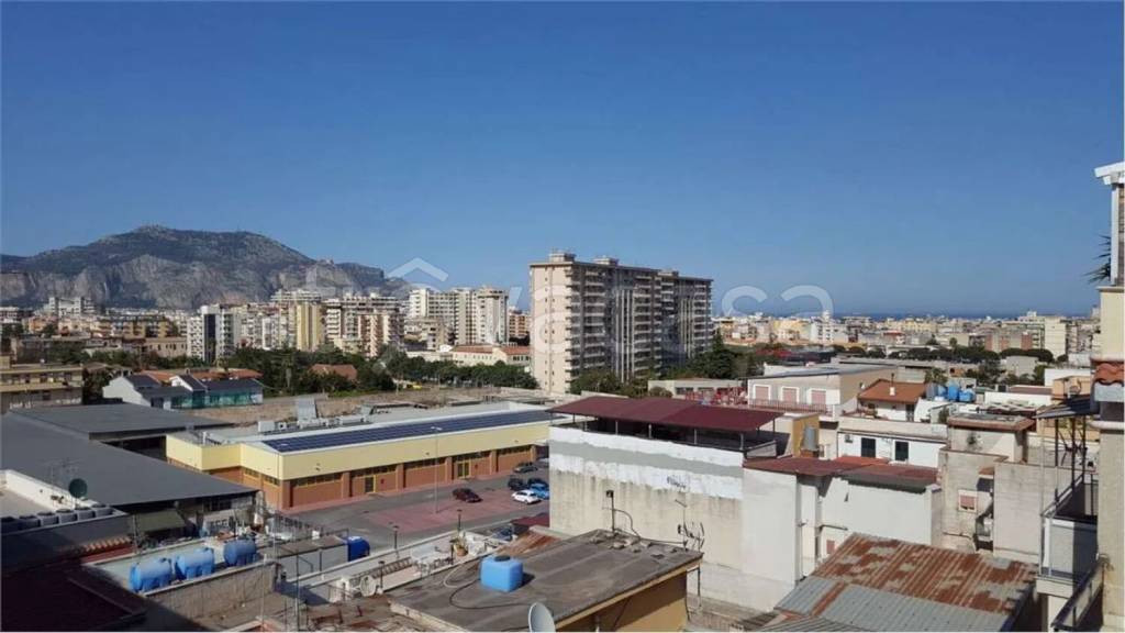 appartamento in vendita a Palermo in zona Altarello