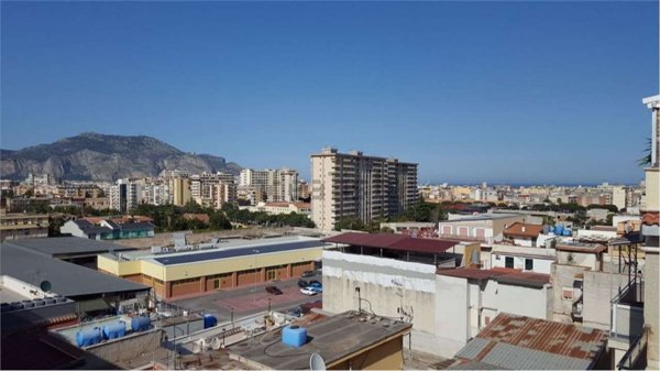 appartamento in vendita a Palermo in zona Altarello