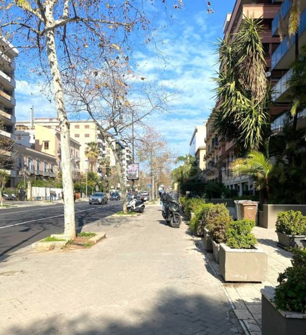 trivano in vendita a Palermo in zona Libertà