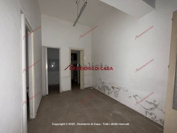 trivano in vendita a Palermo in zona Noce