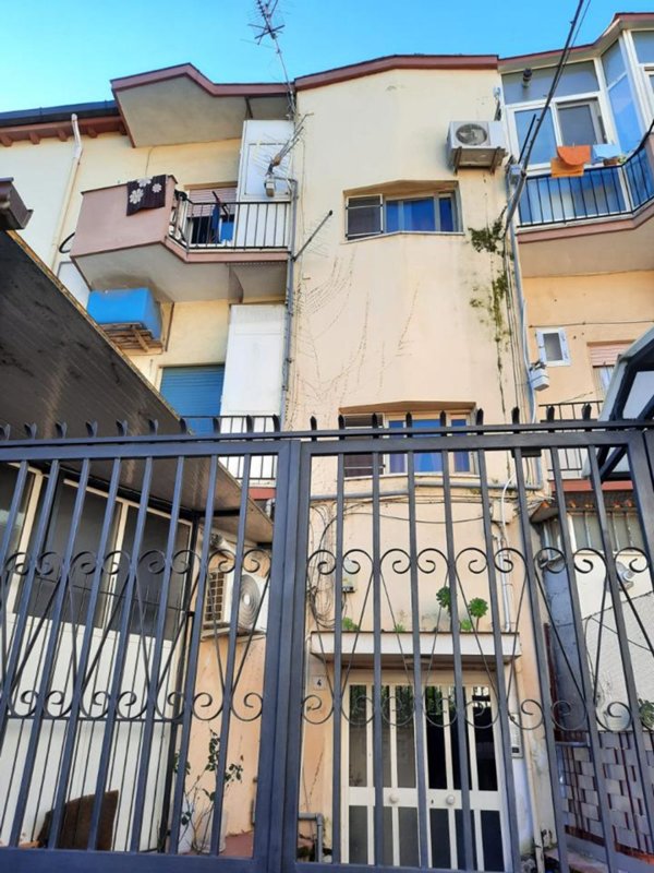 appartamento in vendita a Palermo in zona Montegrappa / Santa Rosalia