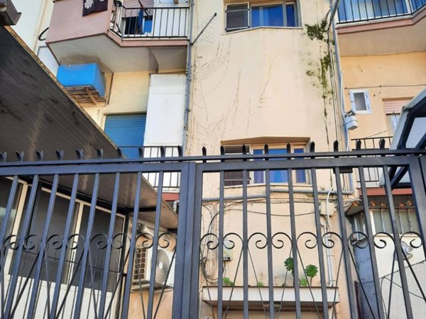 appartamento in vendita a Palermo in zona Montegrappa / Santa Rosalia