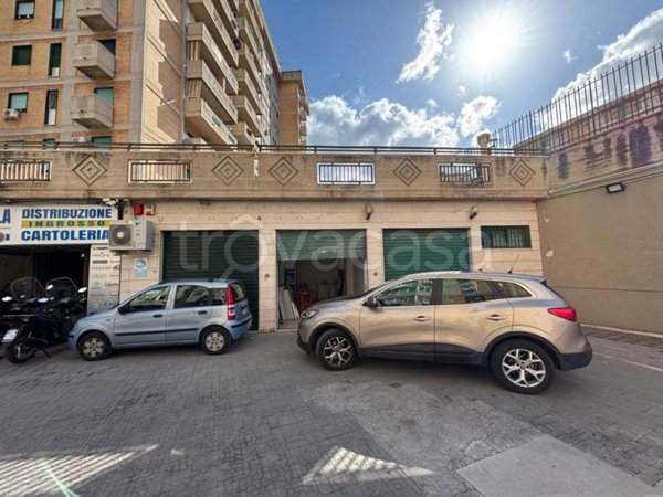 appartamento in vendita a Palermo in zona Oreto