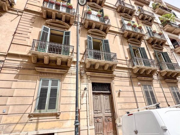 appartamento in vendita a Palermo in zona Libertà