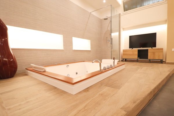 ufficio in vendita a Palermo in zona Politeama