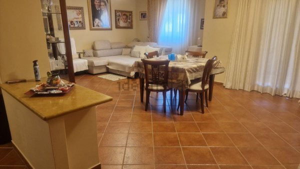 appartamento in vendita a Palermo in zona Tommaso Natale