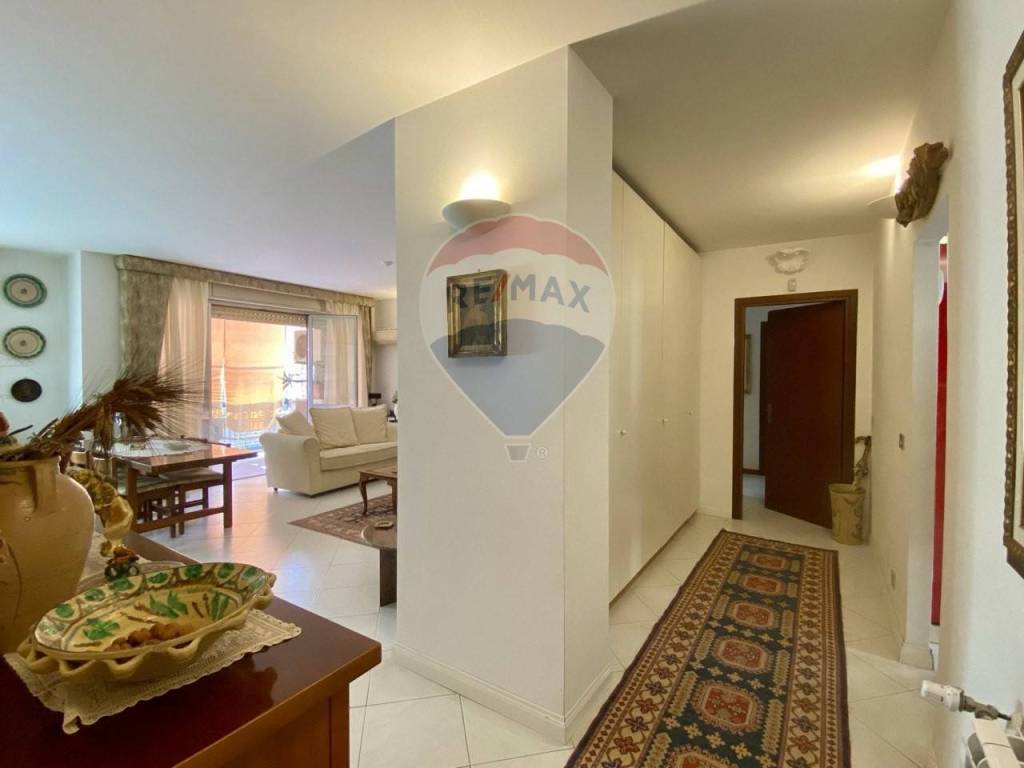appartamento in vendita a Palermo in zona Villagrazia/Falsomiele