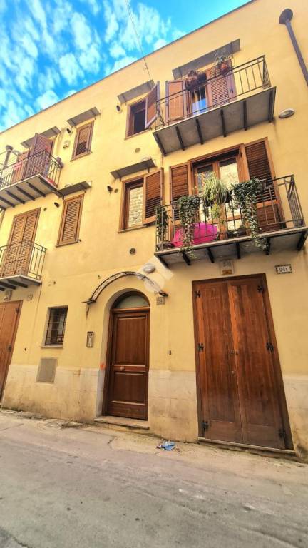 appartamento in vendita a Palermo in zona Centro storico