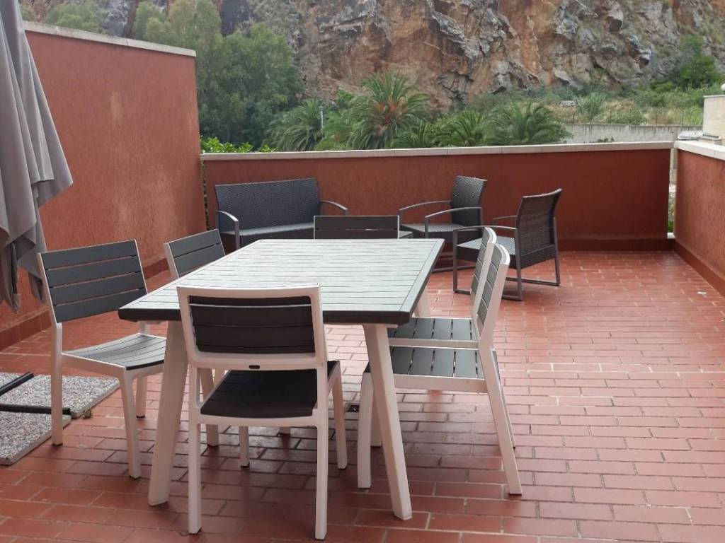 appartamento in vendita a Palermo in zona Arenella/Vergine Maria