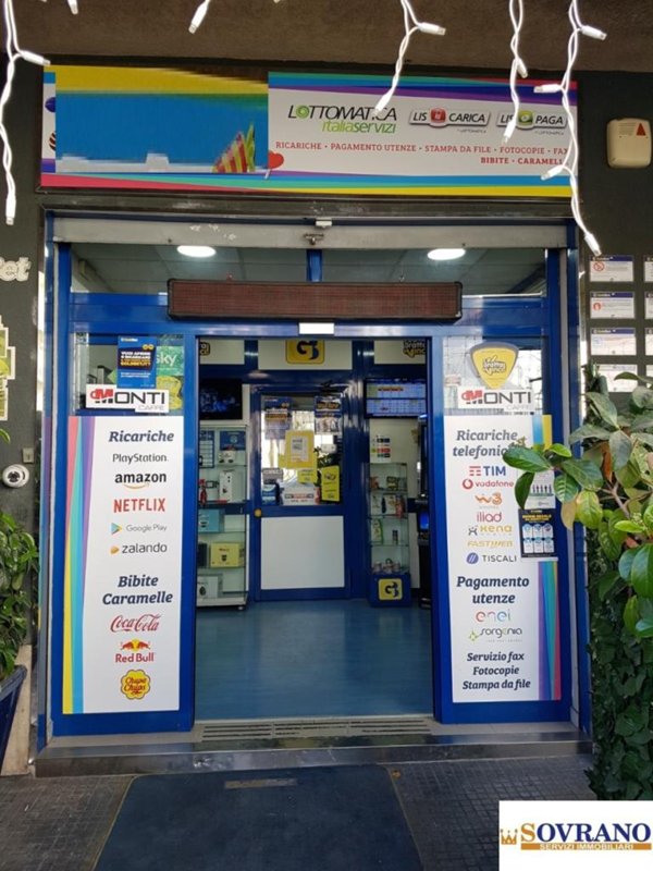 negozio in vendita a Palermo in zona Cruillas