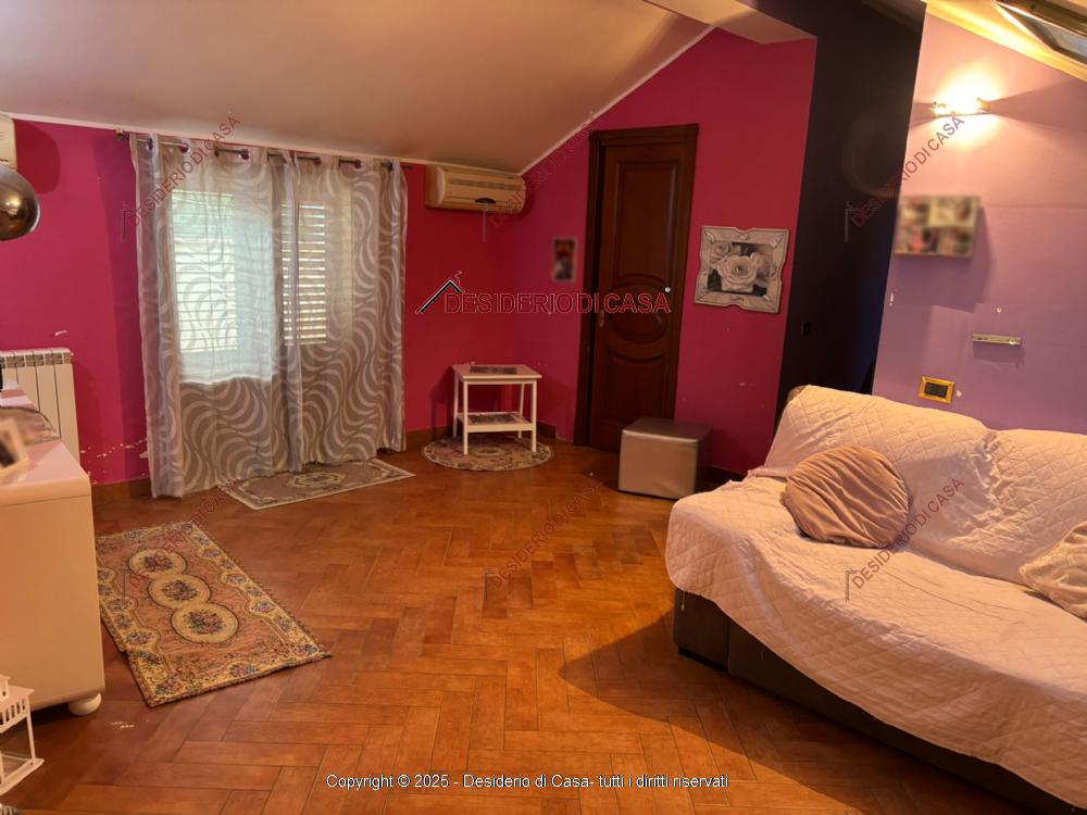 casa indipendente in vendita a Palermo in zona Libertà