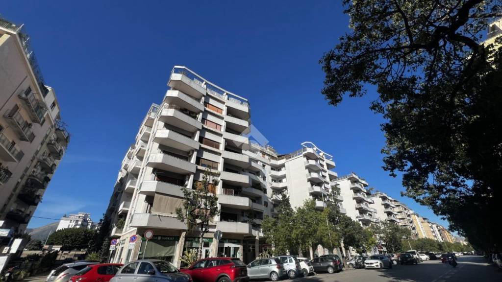 appartamento in vendita a Palermo