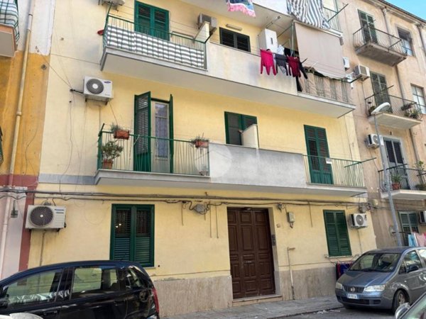 appartamento in vendita a Palermo in zona Oreto