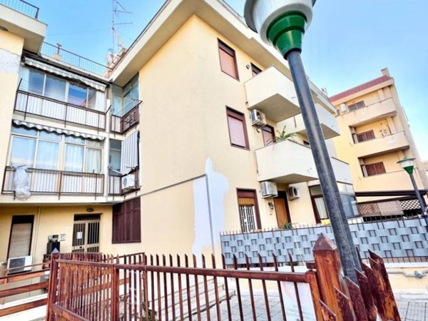 appartamento in vendita a Palermo in zona Partanna