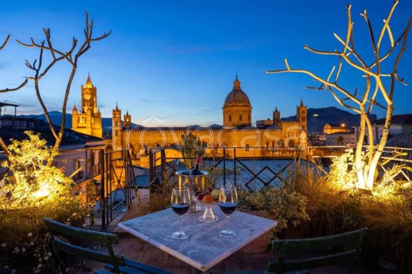 appartamento in vendita a Palermo in zona Centro storico