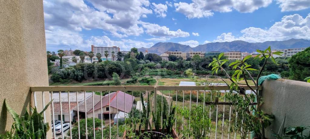 appartamento in vendita a Palermo in zona Calatafimi / Cuba