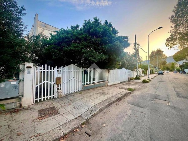 appartamento in vendita a Palermo in zona Mondello