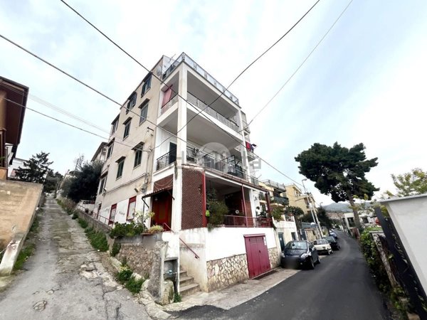 appartamento in vendita a Palermo in zona Boccadifalco