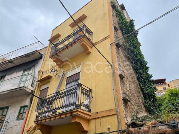 appartamento in vendita a Palermo in zona Baida