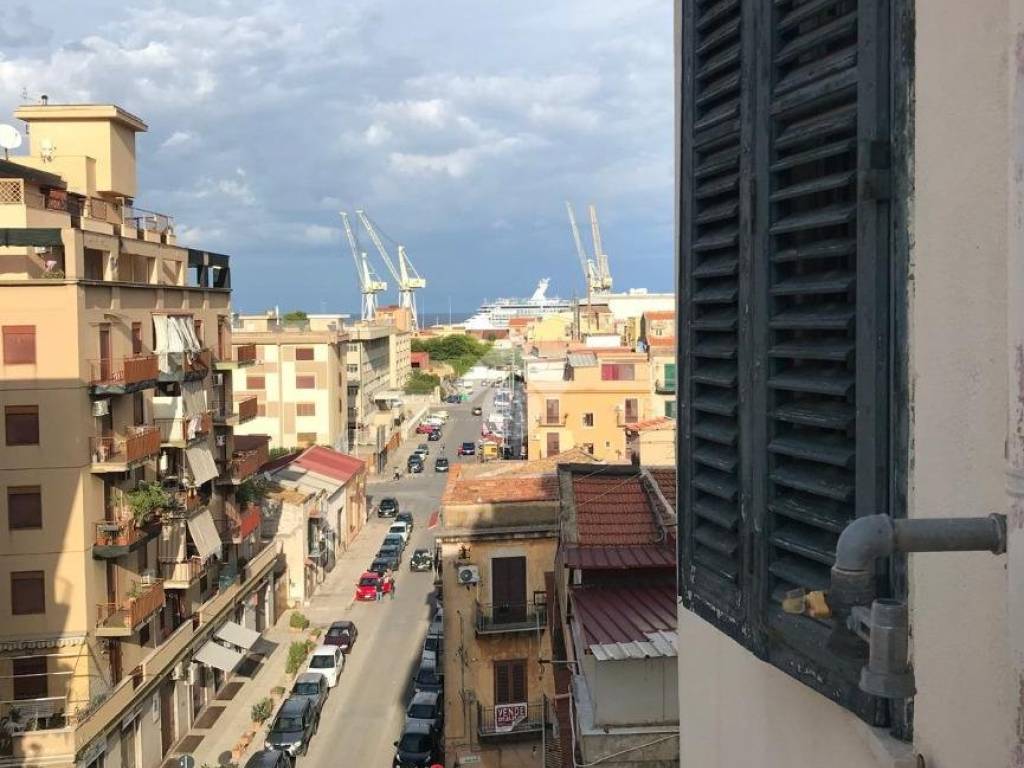 appartamento in vendita a Palermo in zona Montepellegrino