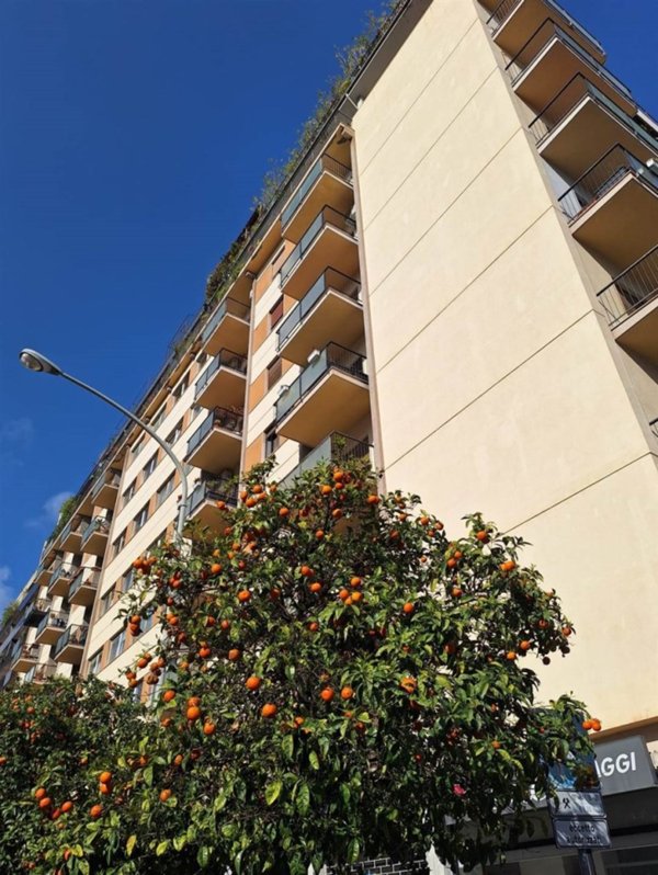 appartamento in vendita a Palermo in zona Libertà