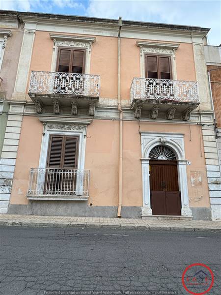 casa indipendente in vendita a Palermo in zona Centro storico