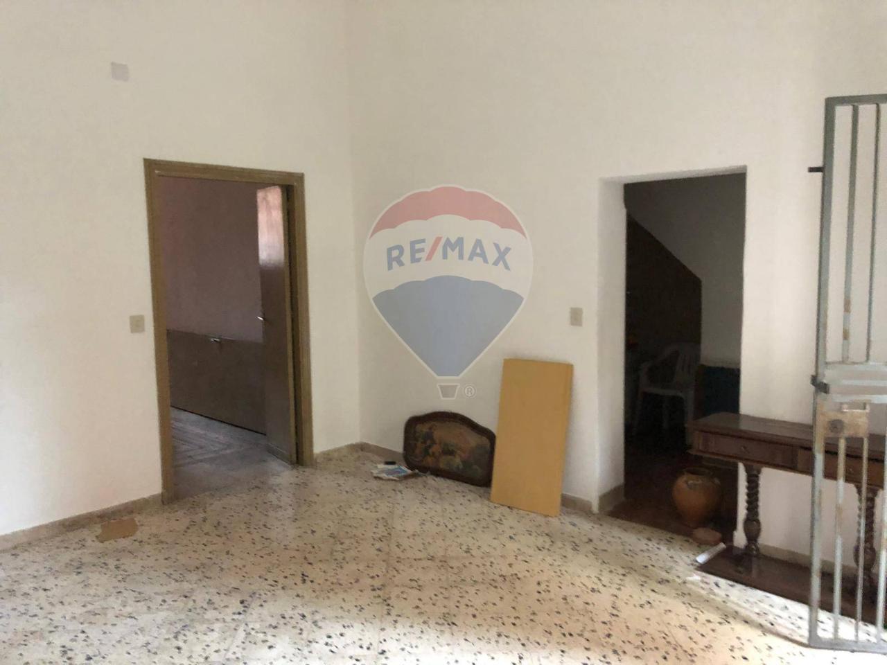 appartamento in vendita a Palermo in zona San Lorenzo