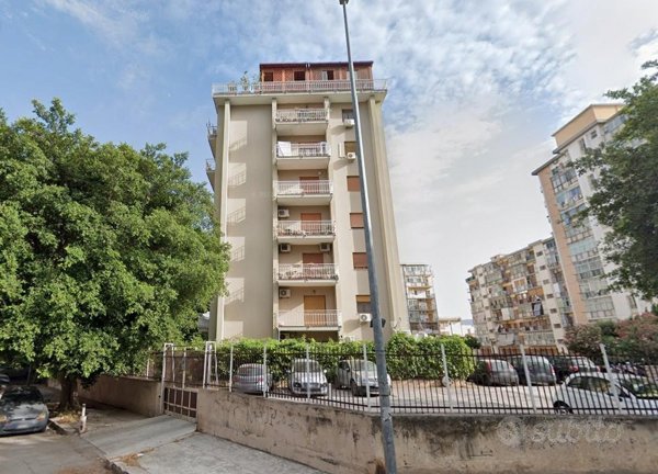 appartamento in vendita a Palermo
