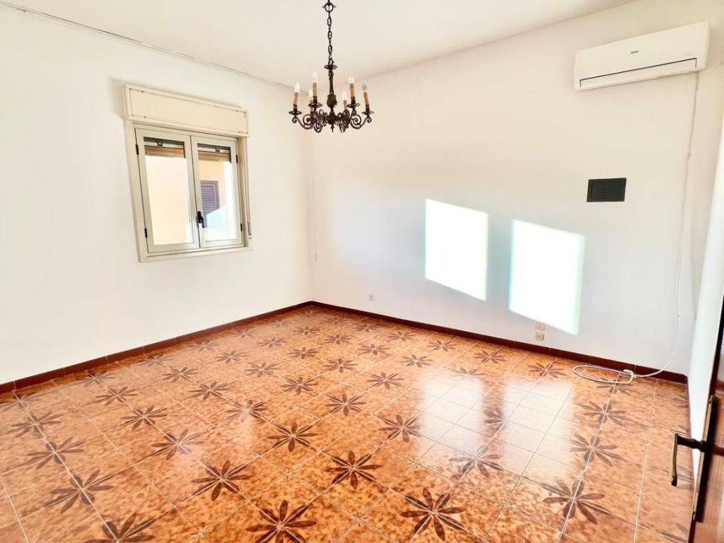 appartamento in vendita a Palermo in zona Partanna