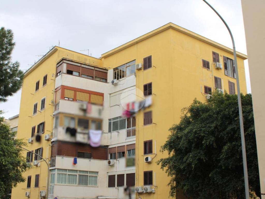 appartamento in vendita a Palermo in zona Mezzomonreale