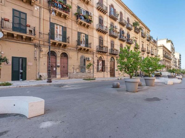 appartamento in vendita a Palermo