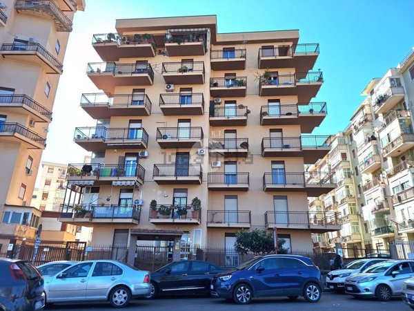 appartamento in vendita a Palermo in zona Villagrazia/Falsomiele