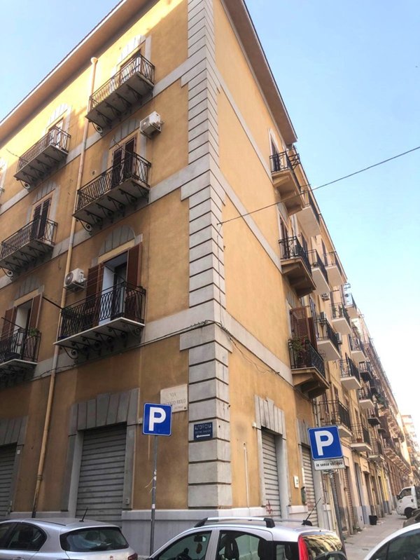 appartamento in vendita a Palermo