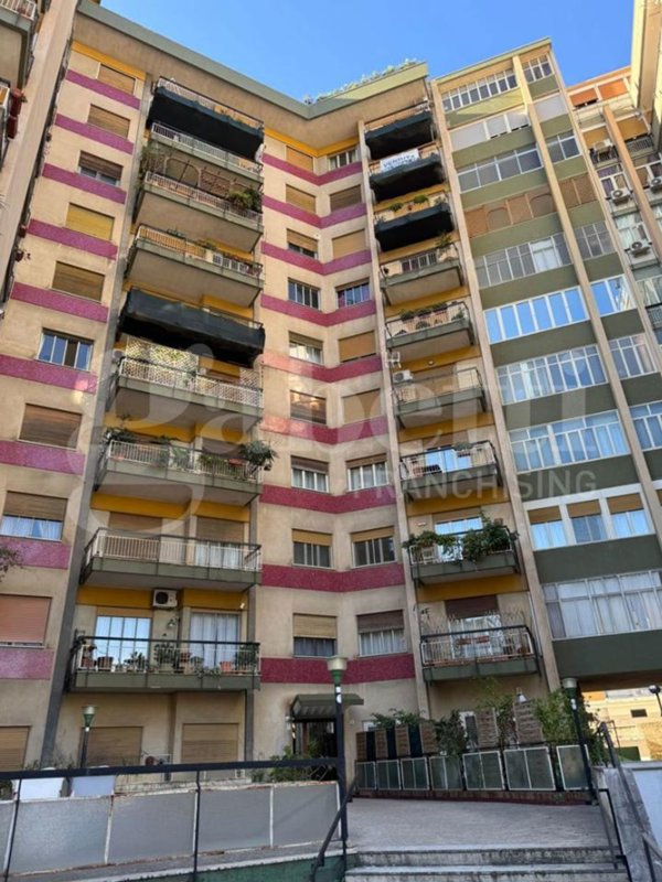 appartamento in vendita a Palermo in zona Libertà