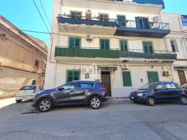 appartamento in vendita a Palermo in zona Tommaso Natale