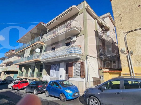 appartamento in vendita a Palermo in zona Chiavelli