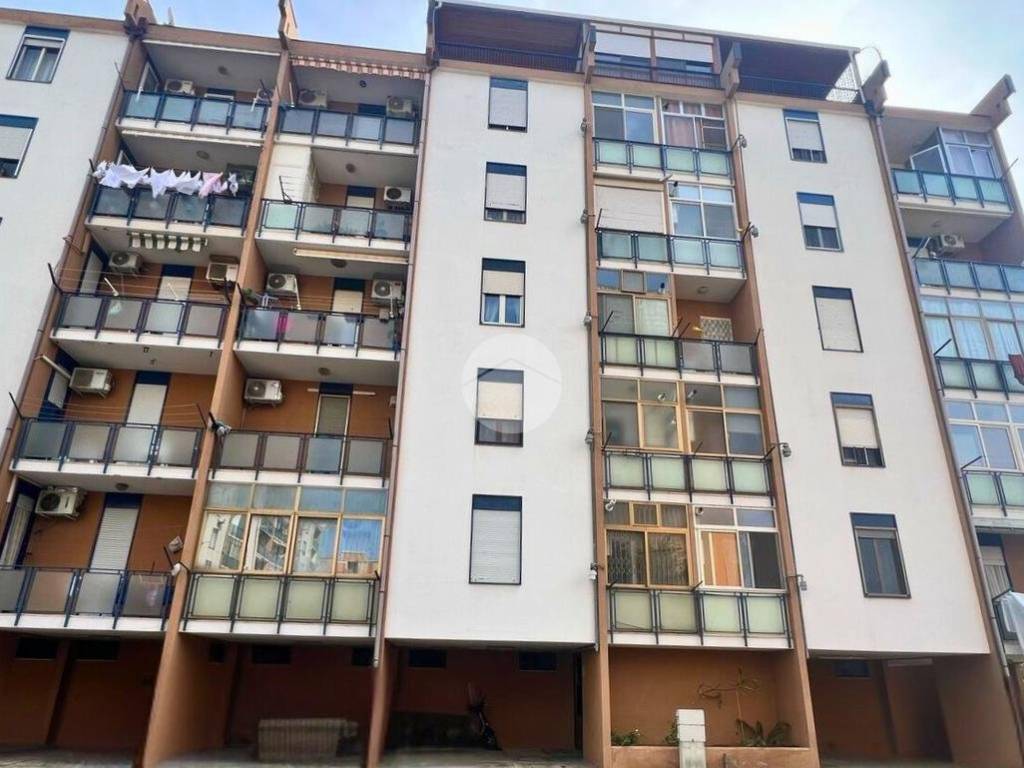 appartamento in vendita a Palermo in zona Acqua dei Corsari