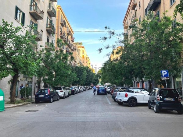 appartamento in vendita a Palermo in zona Libertà