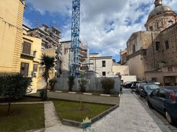 appartamento in vendita a Palermo in zona Centro storico