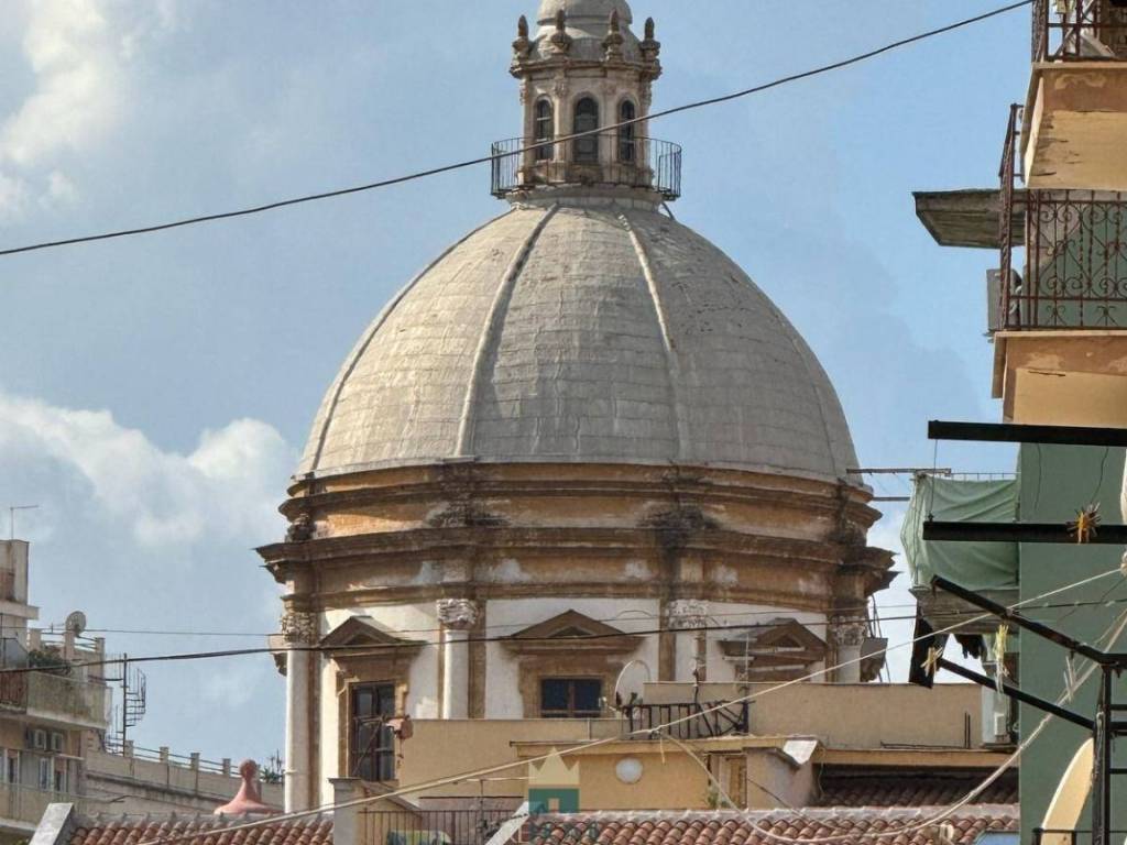 appartamento in vendita a Palermo in zona Centro storico