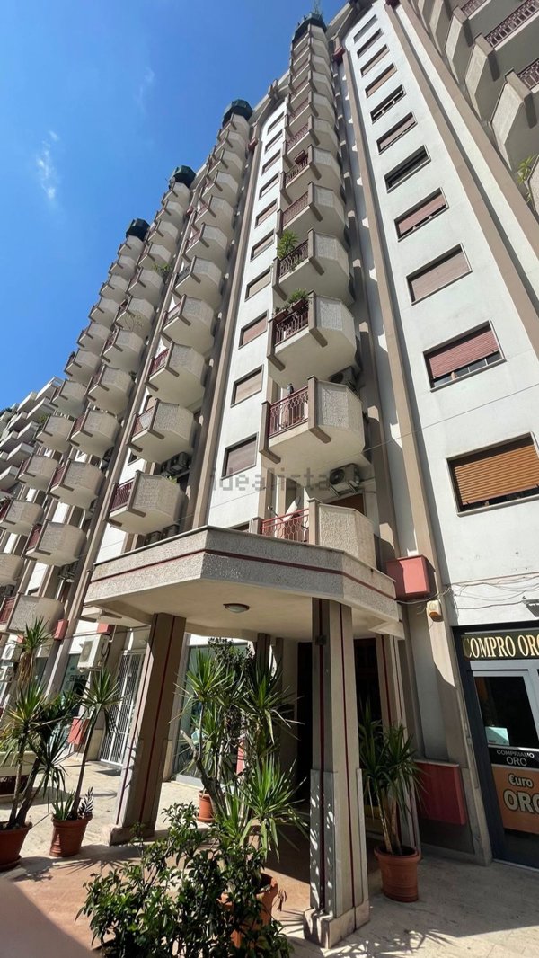 appartamento in vendita a Palermo in zona Resuttana